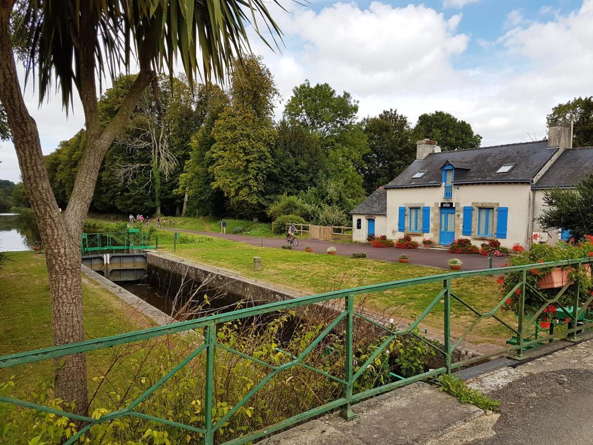 Stone Cottage With Modern Cosy Interior Near To Josselin Perfect Retreat For Writers Or Star Gazers Guegon Luaran gambar
